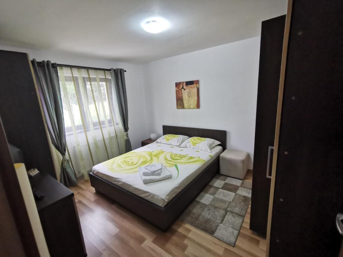 Apartament Ovidiu Giroc Екстер'єр фото